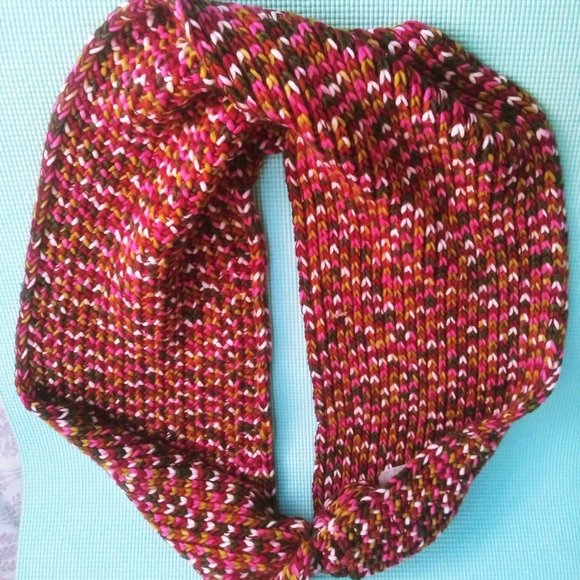Vince Camuto Women's Dropped Stitch Infinity Scarf - Picture 5 of 5